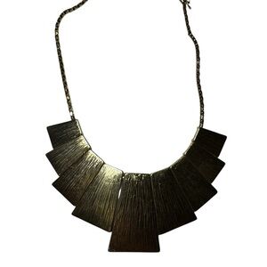 Chic Gold- colored Fashion Necklace